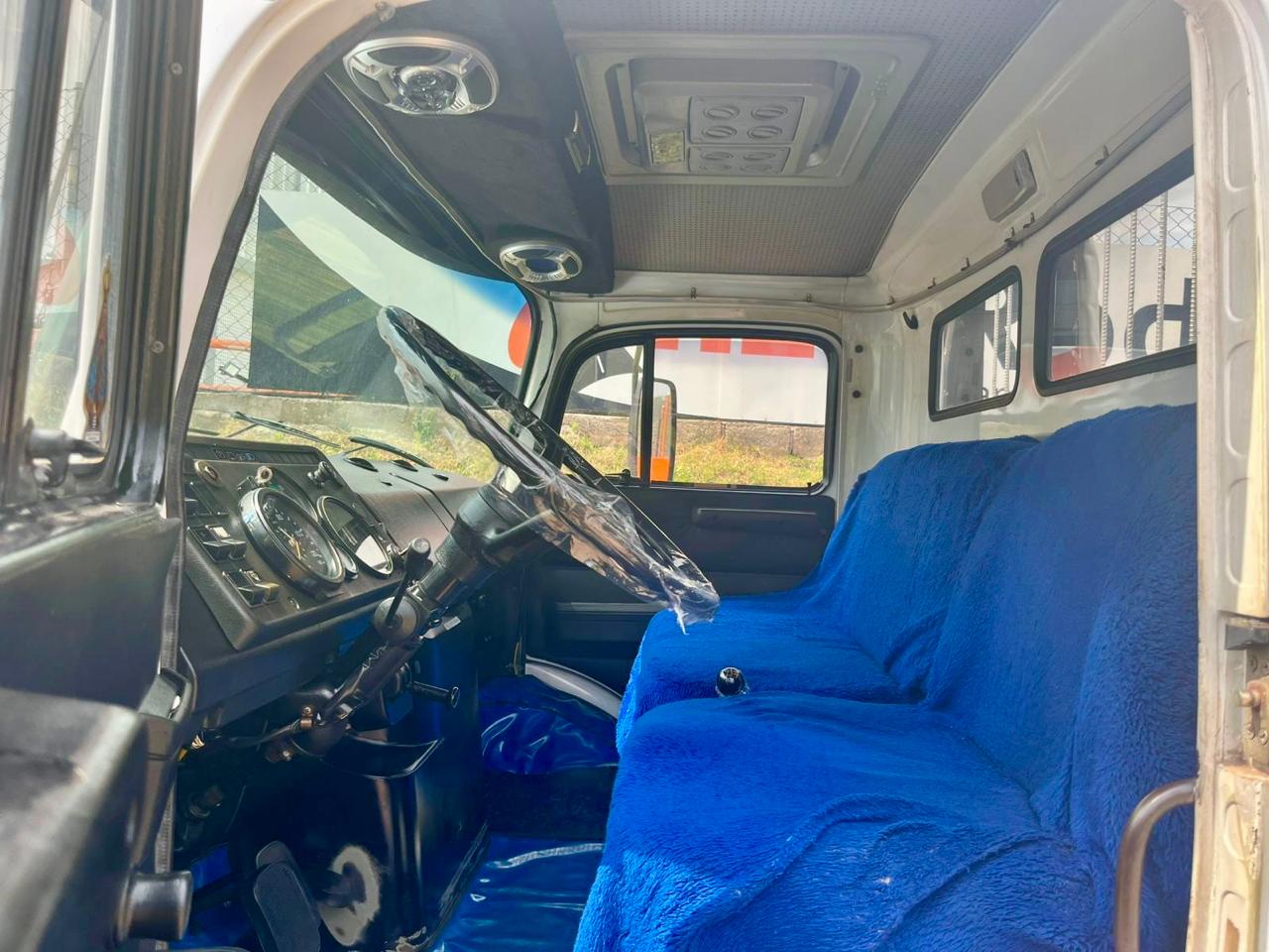 WhatsApp Image 2025-10-06 at 14.35.17 (3)