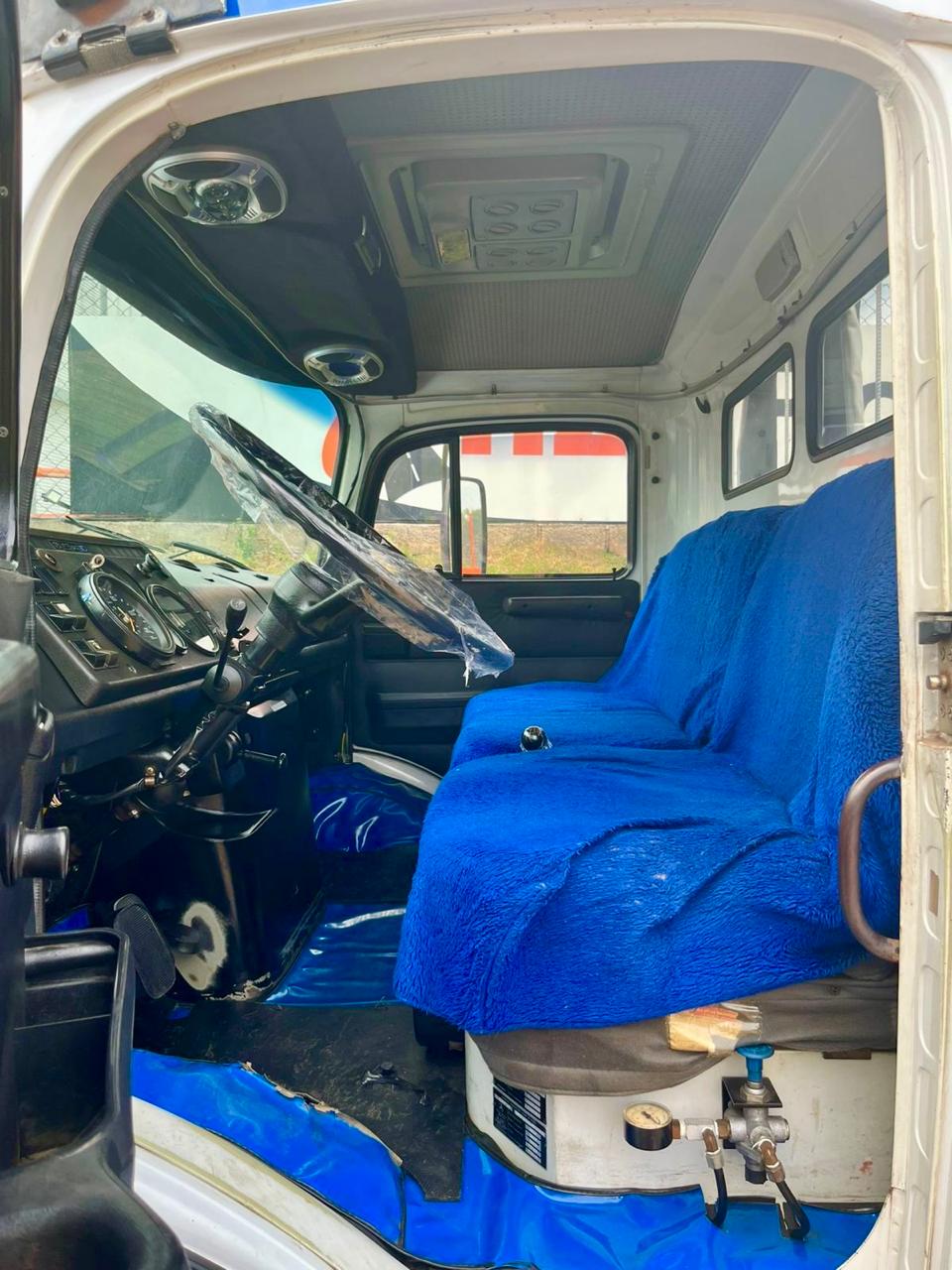 WhatsApp Image 2025-10-06 at 14.35.18 (1)