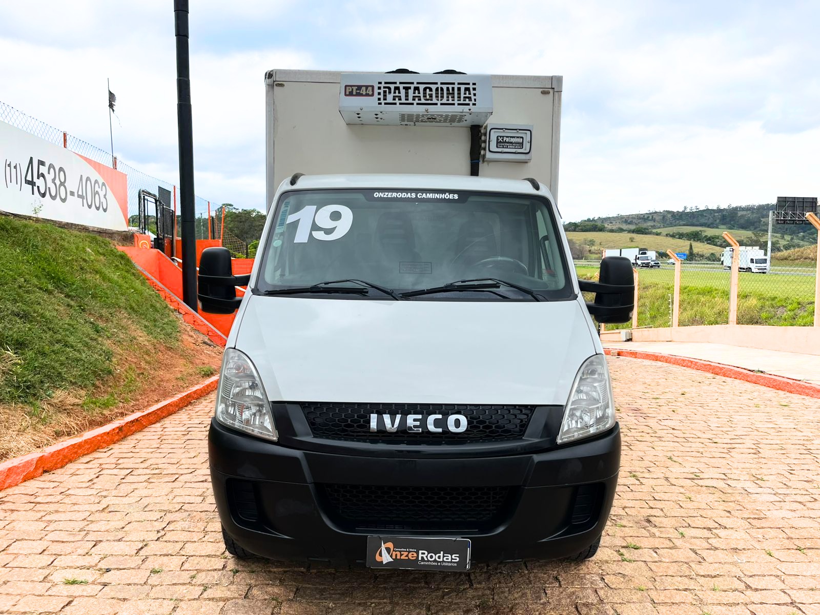 WhatsApp Image 2025-10-13 at 10.46.12 (2)