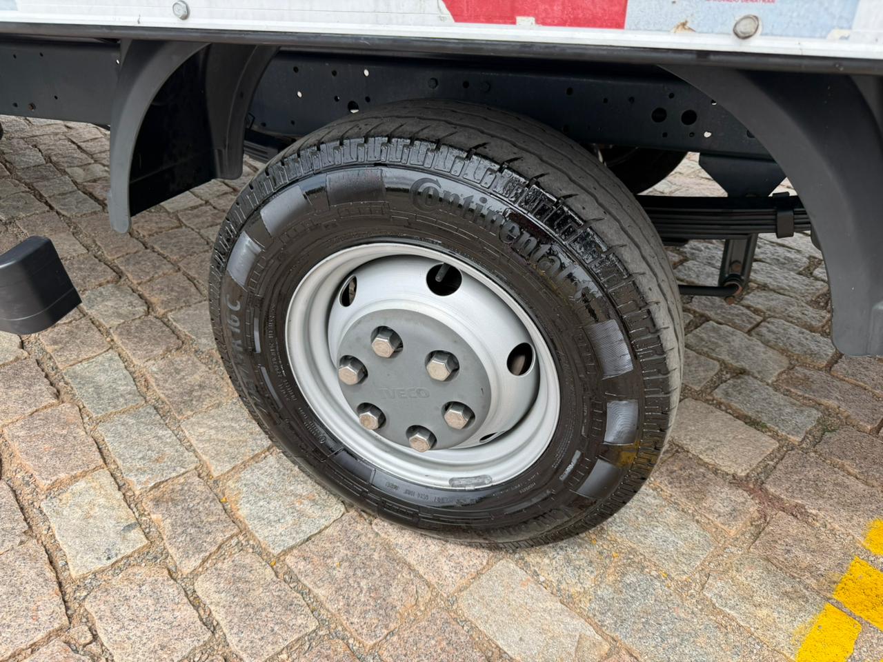 WhatsApp Image 2025-12-19 at 10.03.19 (4)