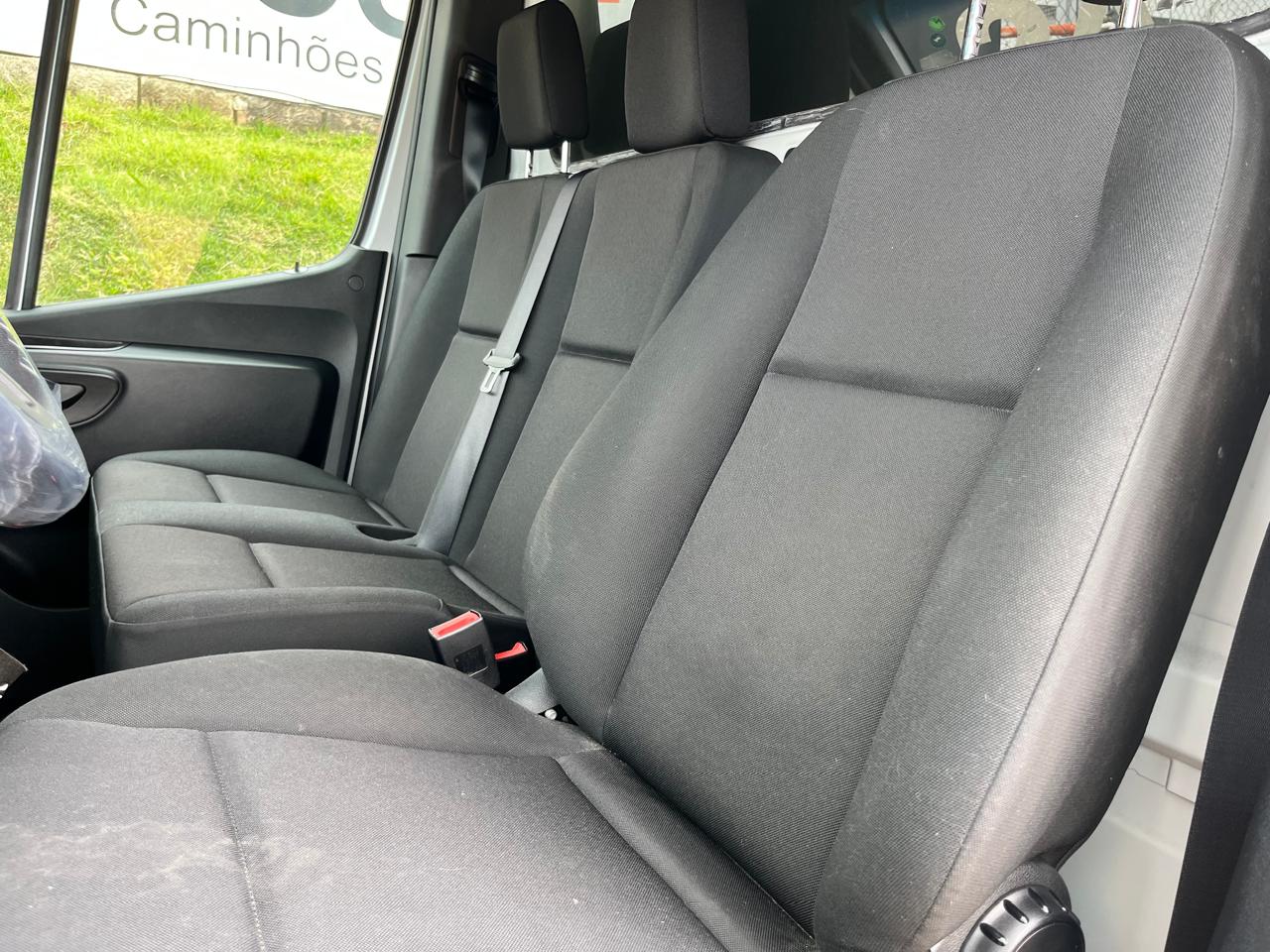 WhatsApp Image 2026-01-07 at 11.01.41 (10)