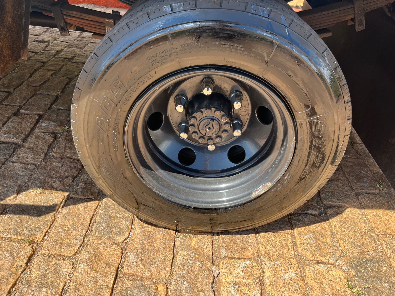 WhatsApp Image 2026-01-09 at 15.00.28