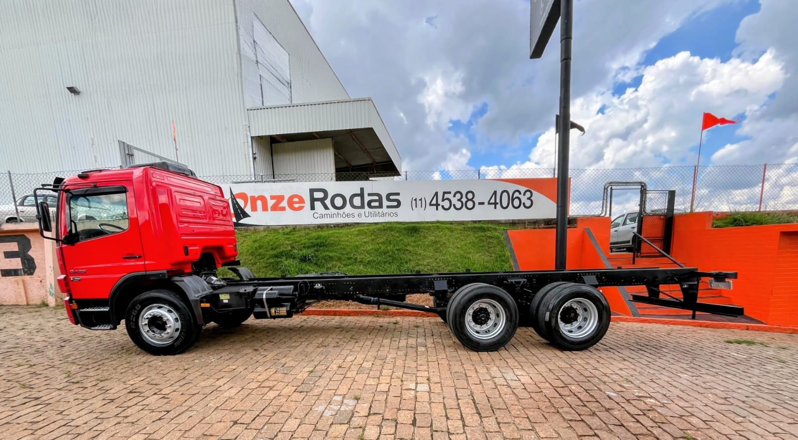 WhatsApp Image 2026-02-05 at 14.16.00 (4)