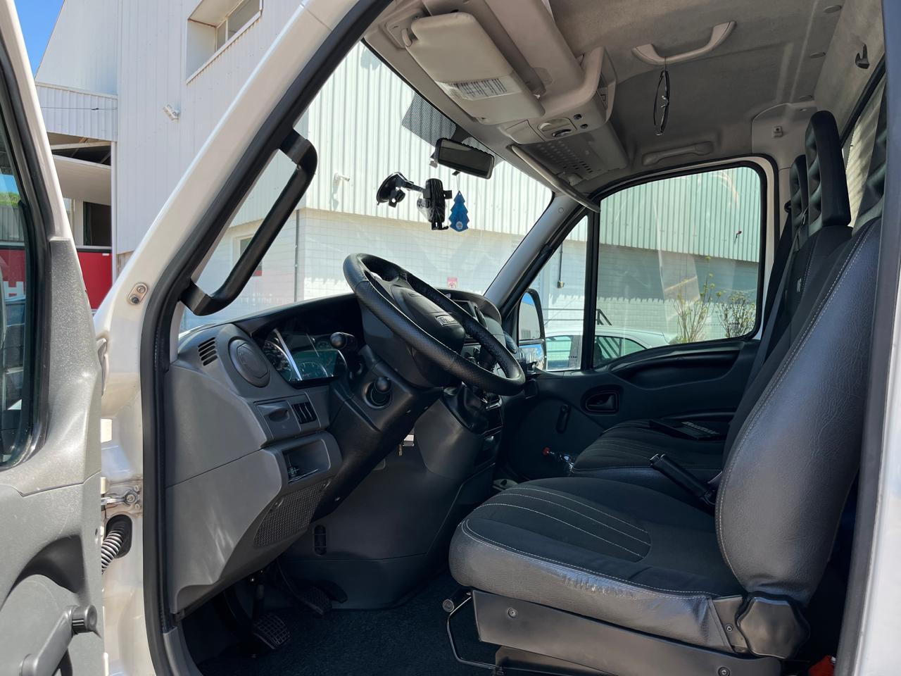 WhatsApp Image 2026-03-24 at 14.12.02 (4)