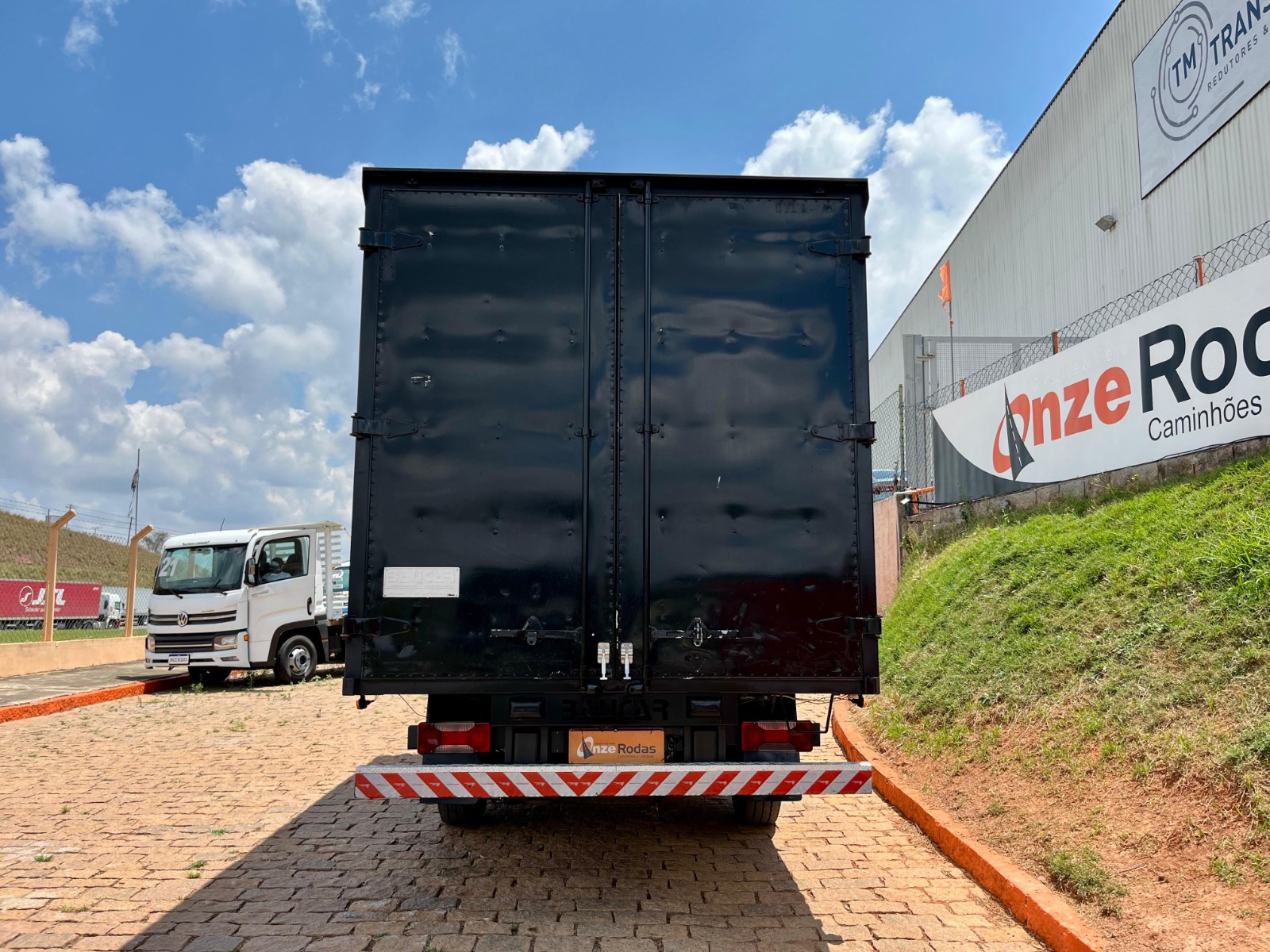 WhatsApp Image 2026-04-16 at 14.06.10 (5)