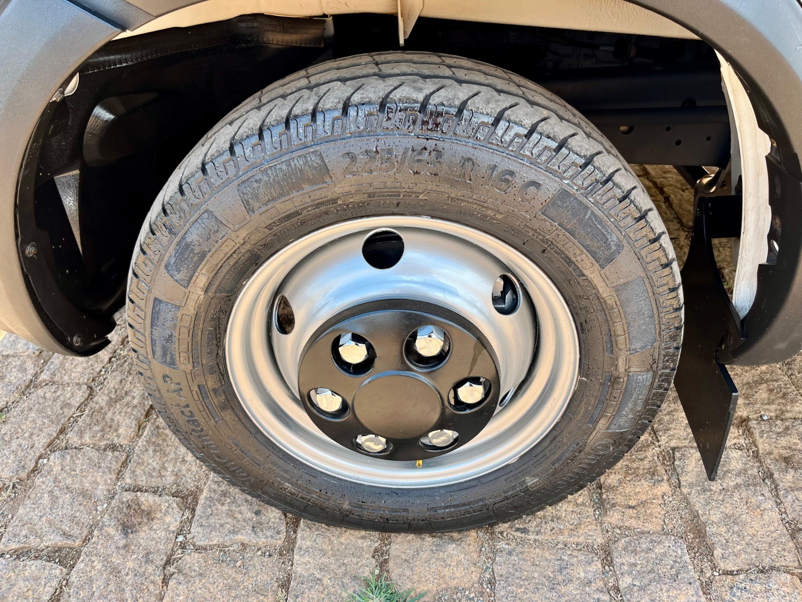 WhatsApp Image 2026-04-16 at 14.06.10 (9)